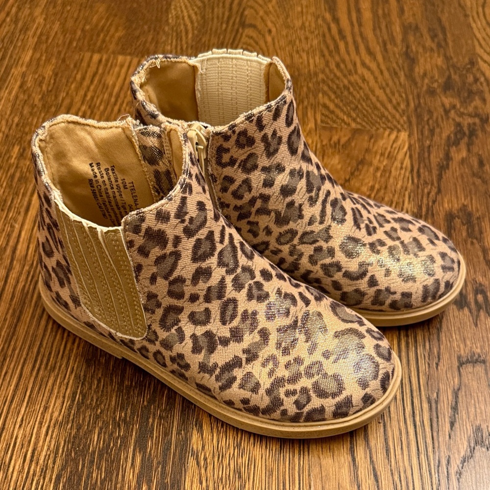 Tucker + Tate Leopard Print Kids Dress Shoes